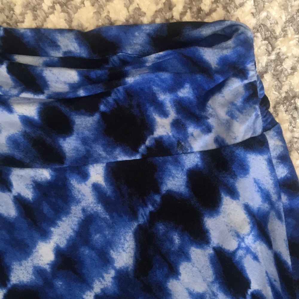 Tie dye Yoga band Flippy skirt🌈 - Picture 3 of 4